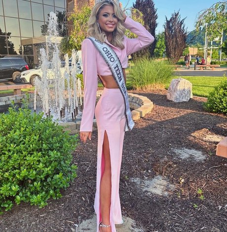 Kylan Darnell naked pornstar pic