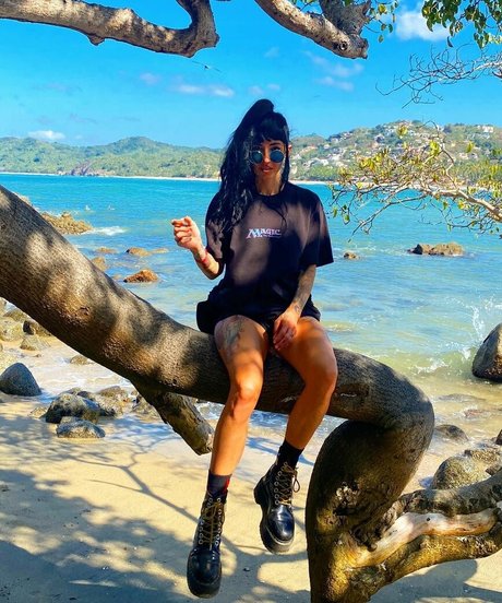 Poxleitner erotic actress archive