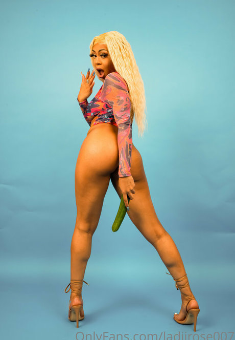 beach blonde onlyfans nude photos