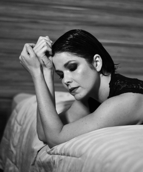 Samara Felippo hot star photo