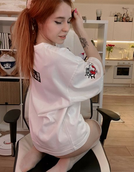 Denly free actress images