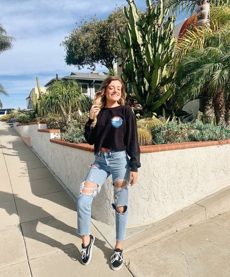 HannaH porn actress gallery