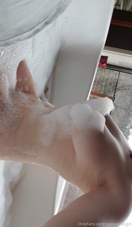 curvyelvishgirl model porn pictures