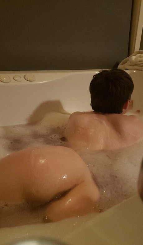 curvyelvishgirl exclusive pornstar photos