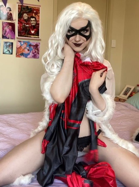 Ashlee Tayla pretty model img