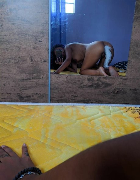 Keke Amorzinha star naked pic