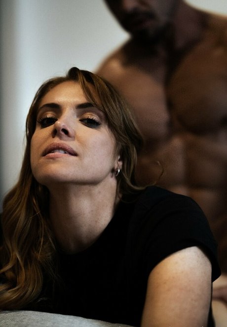 hotcoupleonshow Profile pic