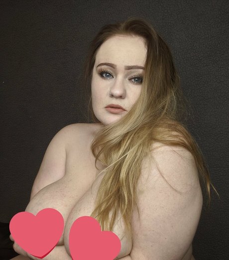 ashtonivey hot model image