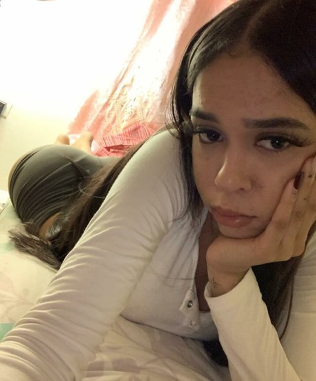 Melisa Taveras exclusive actress photos