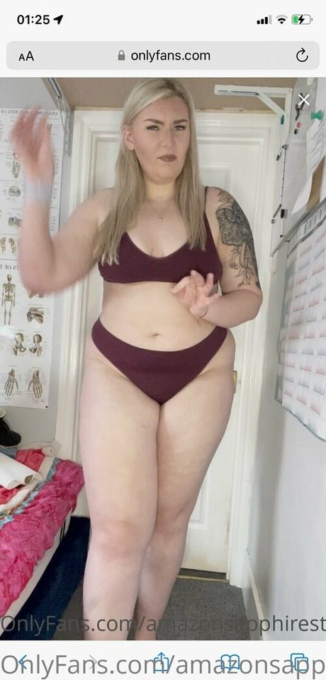 amazonsapphirestone erotic actress galleries