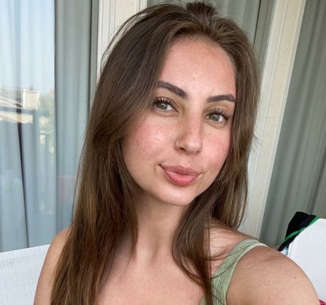 Kaelyn Myers nude star images