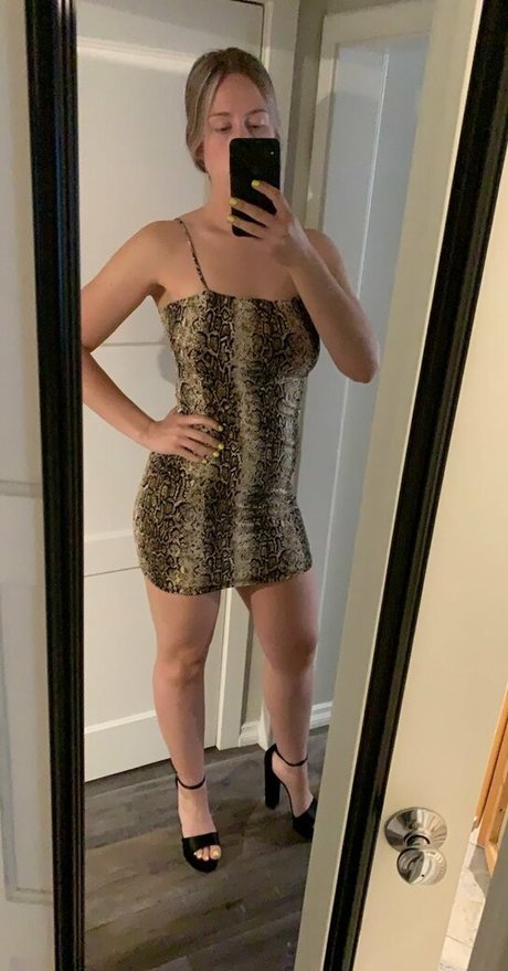 Emma Dahline pornographic star gallery