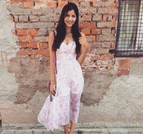 Sarah Sunita porn star galleries