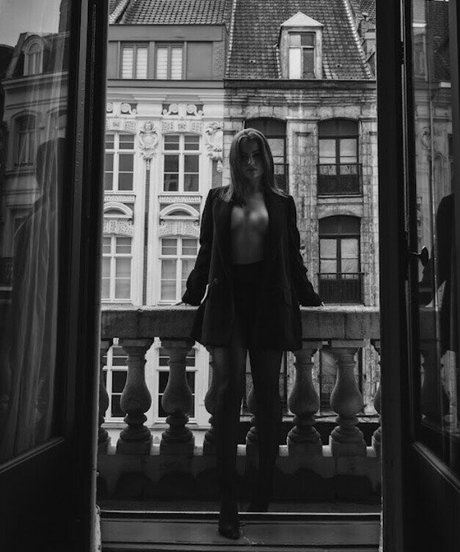 bailleulagathe erotic star photo