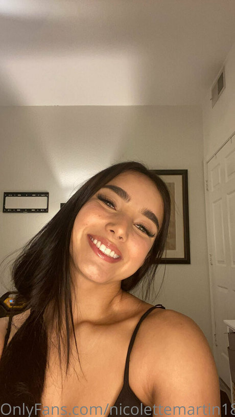 Lilibaby18 pornstar nudes img