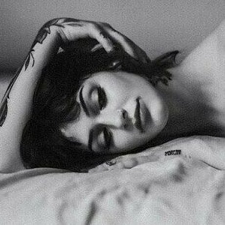 Everestthemountain hd actress pictures