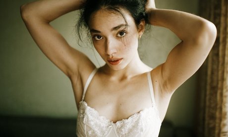 Ella Flare best star image