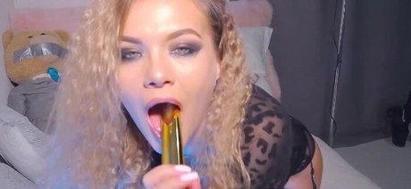 Nicolettxxx nice pornstar gallery