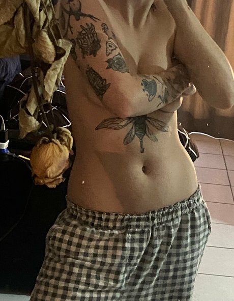 Agnees Monteiro beautiful model images