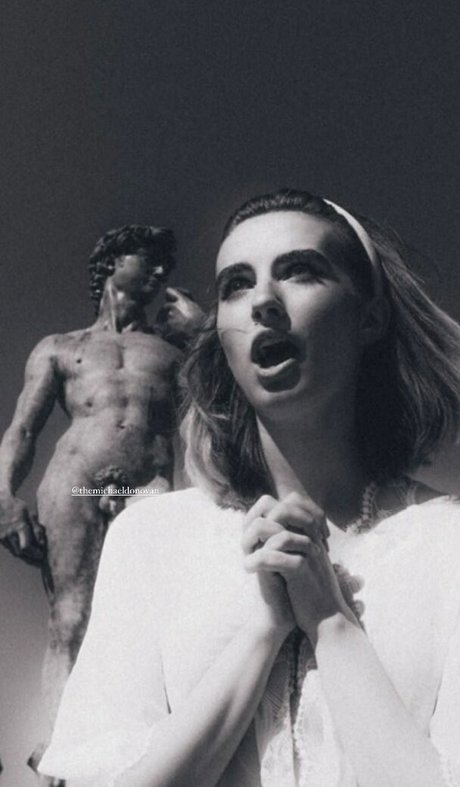 Reese Taylor erotic actress photos