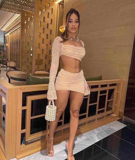 Flor De La Rosa hd pornstar images