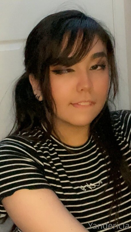 yandericia model exclusive image