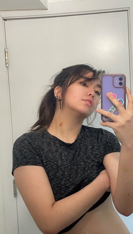 yandericia pornstar naked pics