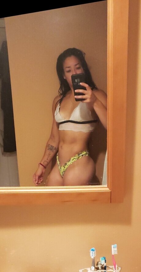 Zhara beautiful model gallery