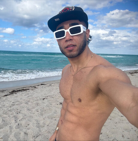 David s Vein nude star pictures