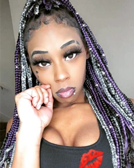 _Ladiee_ star hd image