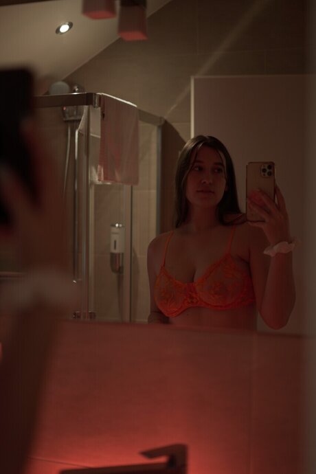 Emma Bianchi star naked photo