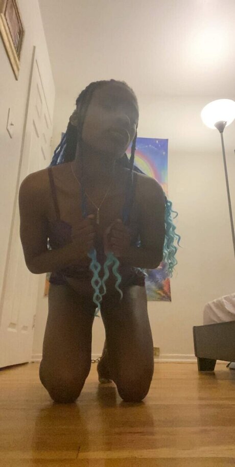 MisTress Nay La_ nice pornstar image