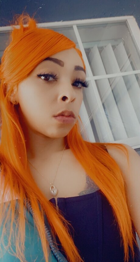 Yellow Honey_ adult model images