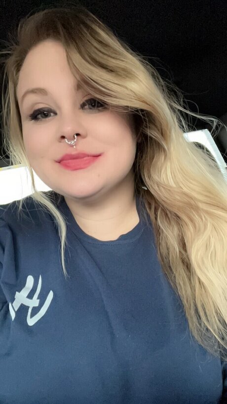 Riley Reigns sexy model pic