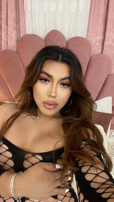 Kendall Rouzz_ pornstar sex pics