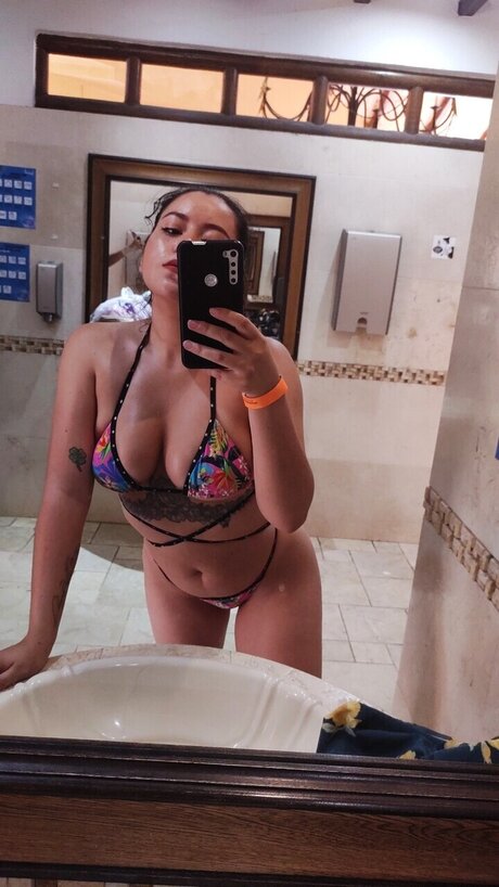 Daily Baby star adult photos