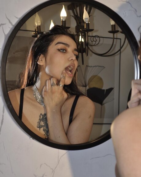 kiskiller xxx actress pic