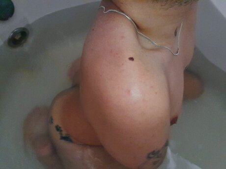 Nivim star erotic img