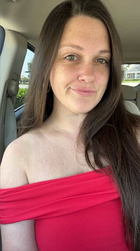 FaultyStars pretty pornstar photo