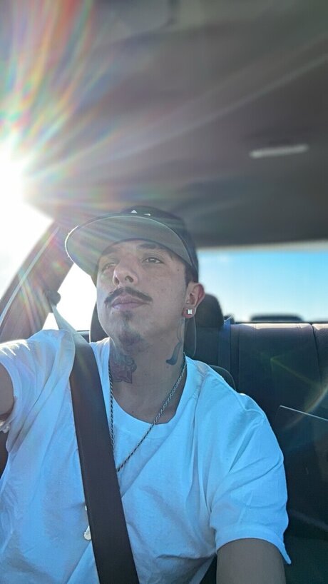 IzzyRivera star pornographic picture