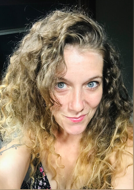 Queen H pornstar nice photo