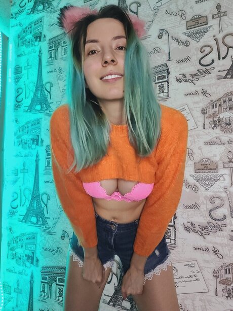 Melissa FREE DM model sex pic