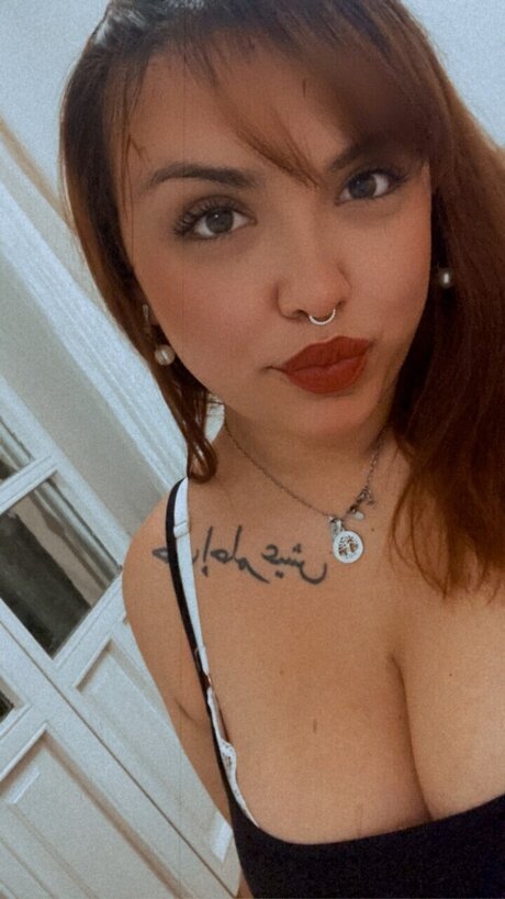 NikiBoom xxx model pics