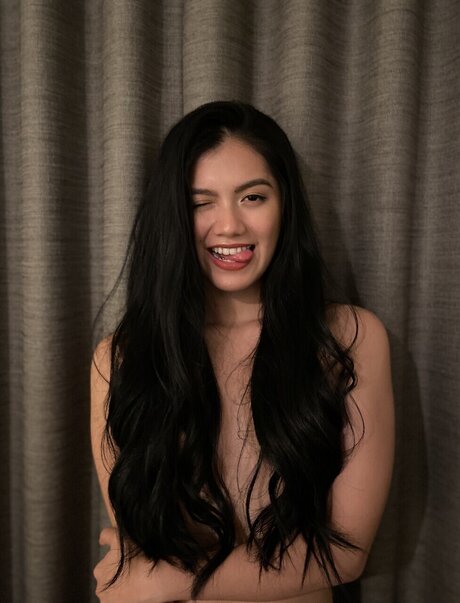 Lucy Vela pornstar free archive