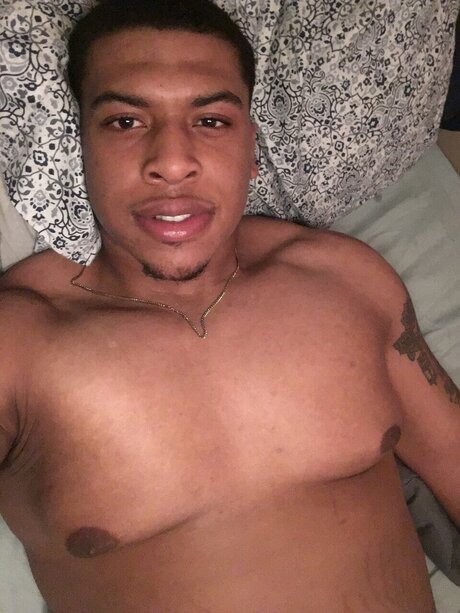 Ghostbosses model naked pic