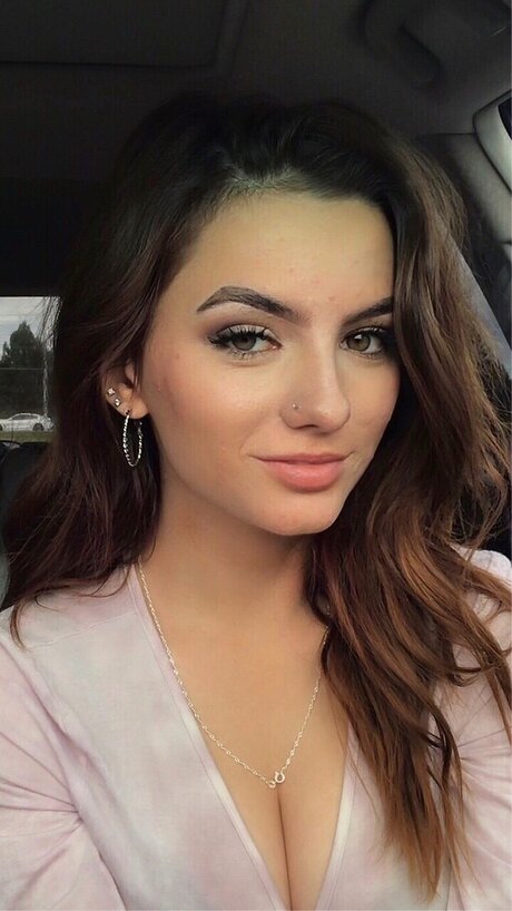 lil lizzy amp lt3 hot pornstar images