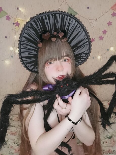 Lady Alyss pornstar exclusive photo