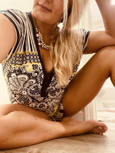 Dixie Delight porn star archive