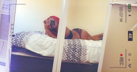 Soul Feeder model porn photos