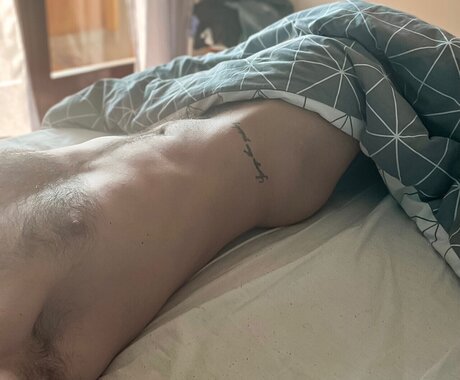 LuchinoVolgare pornstar erotic pics